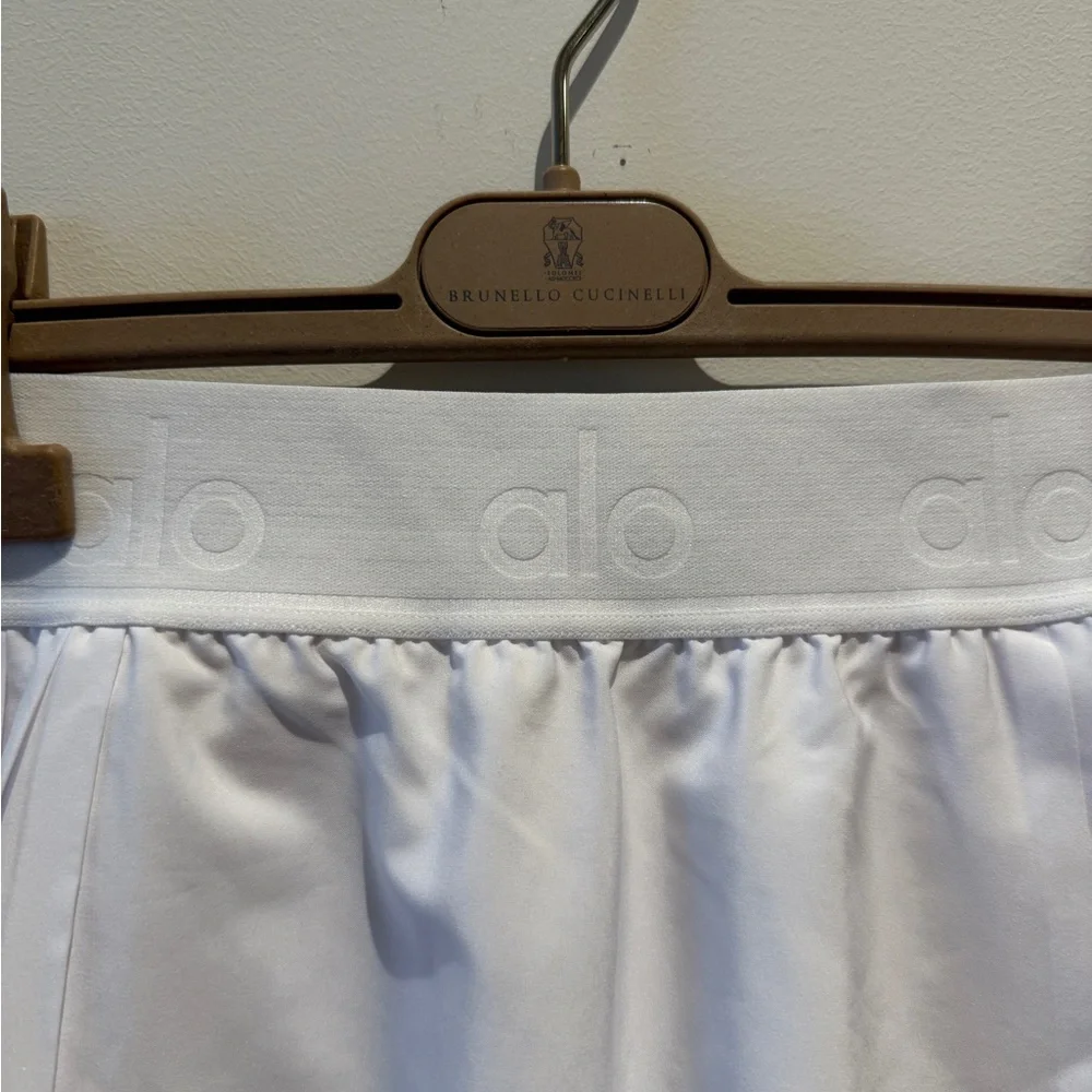 alo Aces White Tennis Skirt size X-Small